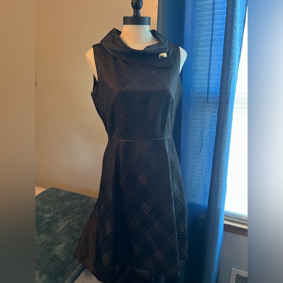 Tahari Little Black dress - Picture 1 of 9